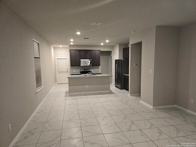 6123 Longhurst Way, San Antonio, TX 78218 - photo 3