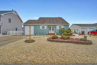 61 Topsail Ct, Bayville, NJ 08721 - photo 4