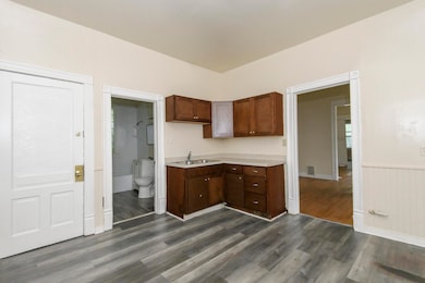 2477 N Richards St unit 2479, Milwaukee, WI 53212 - photo 7