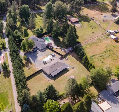 3+ acres
