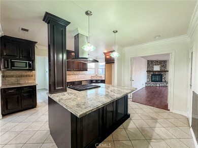 17806 Terry St, Fontana, CA 92336 - photo 4