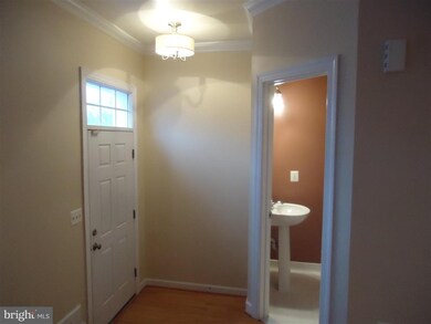 4552 Fair Valley Dr, Fairfax, VA 22033 - photo 2