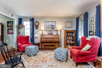 270 Yale Ct, Arnold, MD 21012 - photo 2