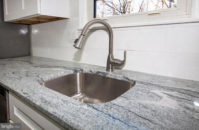 2227 Oakwood Ln, Atco, NJ 08004 - photo 7