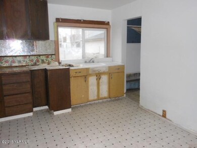 Kitchen with large window
