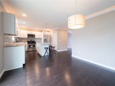 14 Cleveland Ave, Cranston, RI 02920 - photo 5