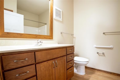 1370 SW Magazine Rd unit 206, Ankeny, IA 50023 - photo 6