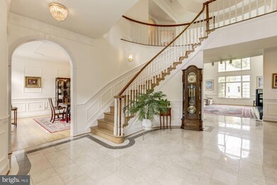 914 Helga Place, McLean, VA 22102 - photo 5