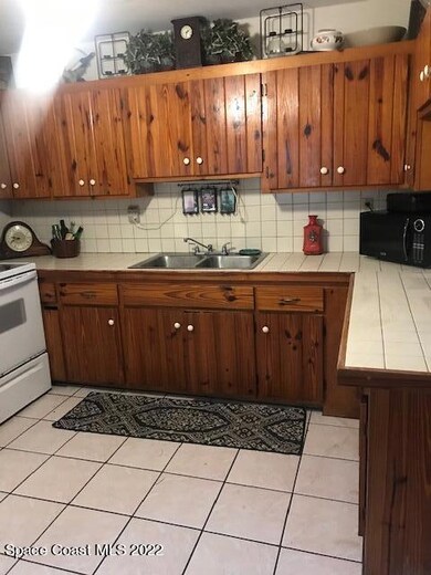 1409 Belleview Rd, Cocoa, FL 32922 - photo 3