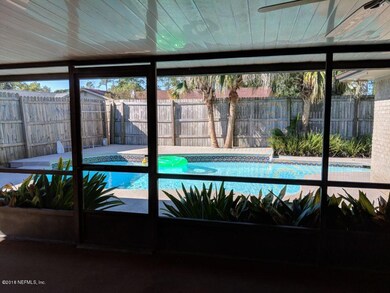 4928 Lofty Pines Cir E, Jacksonville, FL 32210 - photo 5