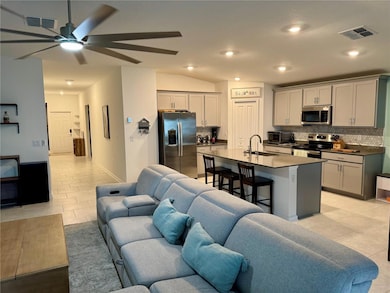 1840 Perch Hammock Loop, Groveland, FL 34736 - photo 5