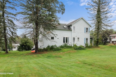 395 Gravity Rd, Lake Ariel, PA 18436 - photo 5