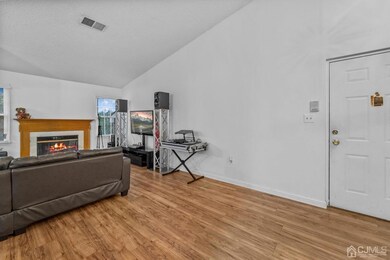 1237 Edpas Rd, New Brunswick, NJ 08901 - photo 6