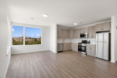 306 Bergen Ave unit 401, Jersey City, NJ 07305 - photo 3