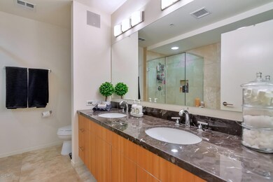 7117 E Rancho Vista Dr-large-022-031-Mas
