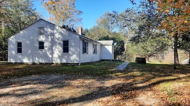 140 Ragged Hill Rd, Pomfret Center, CT 06259 - photo 6