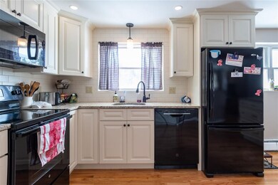 5 Madera Cir, Nashua, NH 03062 - photo 5