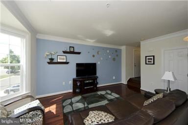 13680 Salk St unit 274, Herndon, VA 20171 - photo 3