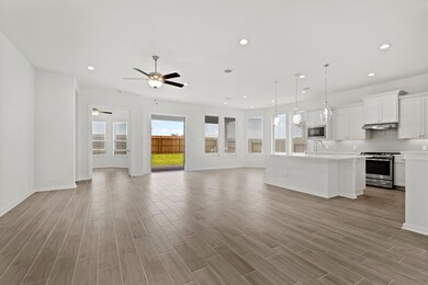 18314 Tiger Flowers Dr, Conroe, TX 77302 - photo 4