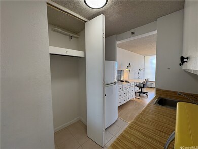 445 Seaside Ave unit 4104, Honolulu, HI 96815 - photo 6