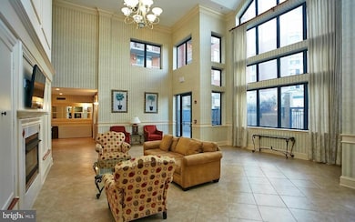 3835 9th St N unit 403W, Arlington, VA 22203 - photo 3