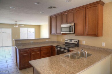 Kitchen - Wide3
