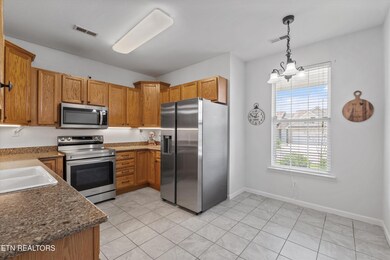 04-1432 Graybrook Ln-02