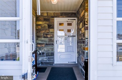 2 Cheshire Ct, Southampton, NJ 08088 - photo 2