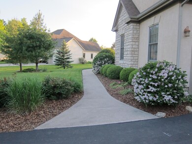 9875 Monteray Dr, Plain City, OH 43064 - photo 3