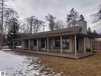 126 N Huron Rd, Au Gres, MI 48703 - photo 2