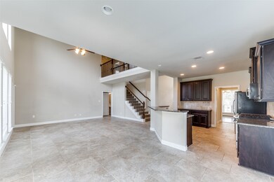 Eat-in Kitchen and Bar