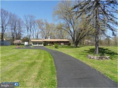 1137 N Easton Rd, Doylestown, PA 18902 - photo 2