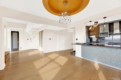 The Forestal unit 11A, Forest Hills, NY 11375 - photo 7