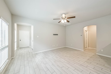 412 Emerald Thicket Ln, Huffman, TX 77336 - photo 5