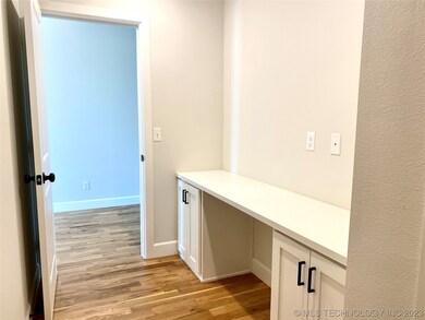 Office/Craft Room