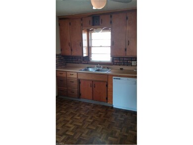 1609 22nd St NE, Canton, OH 44714 - photo 3