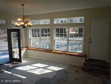 8408 Leeds Manor Rd, Amissville, VA 20106 - photo 4