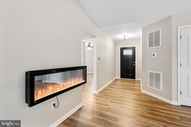 420 Roland Rd, Woodstock, VA 22664 - photo 3