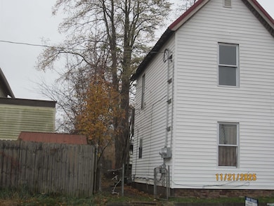 316 E 6th St, Marion, IN 46953 - photo 2