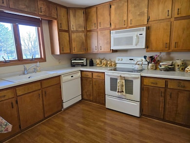 403 Center St, Lime Springs, IA 52155 - photo 7