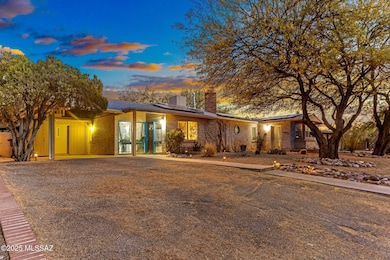 6-web-or-mls-5442 E 7th St - MLS Images