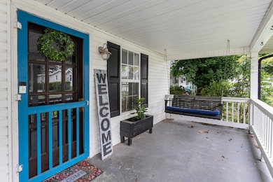 961 Glass St, Franklin, TN 37064 - photo 2