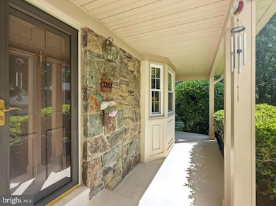 3382 Flint Hill Place, Woodbridge, VA 22192 - photo 3