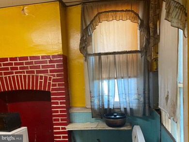 1540 N Broadway, Baltimore, MD 21213 - photo 5