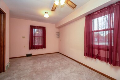 1440 E 27th Ct, Des Moines, IA 50317 - photo 7