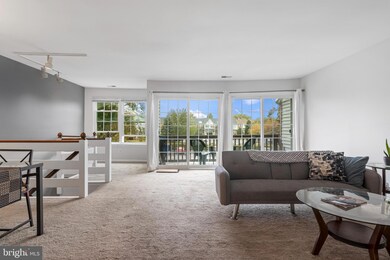 319 Wendover Dr, Norristown, PA 19403 - photo 2