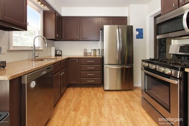 1060 Dorroll St NE, Grand Rapids, MI 49505 - photo 6