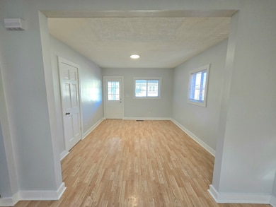 324 Rosewood Ave, Aurora, IL 60505 - photo 7