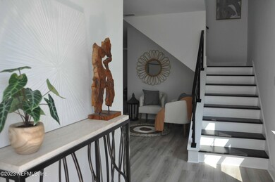 215 21st Ave S, Jacksonville Beach, FL 32250 - photo 2