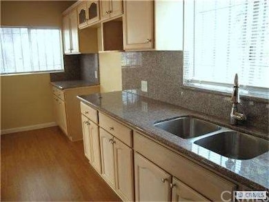 New Granite Counter & Plenty of Space
